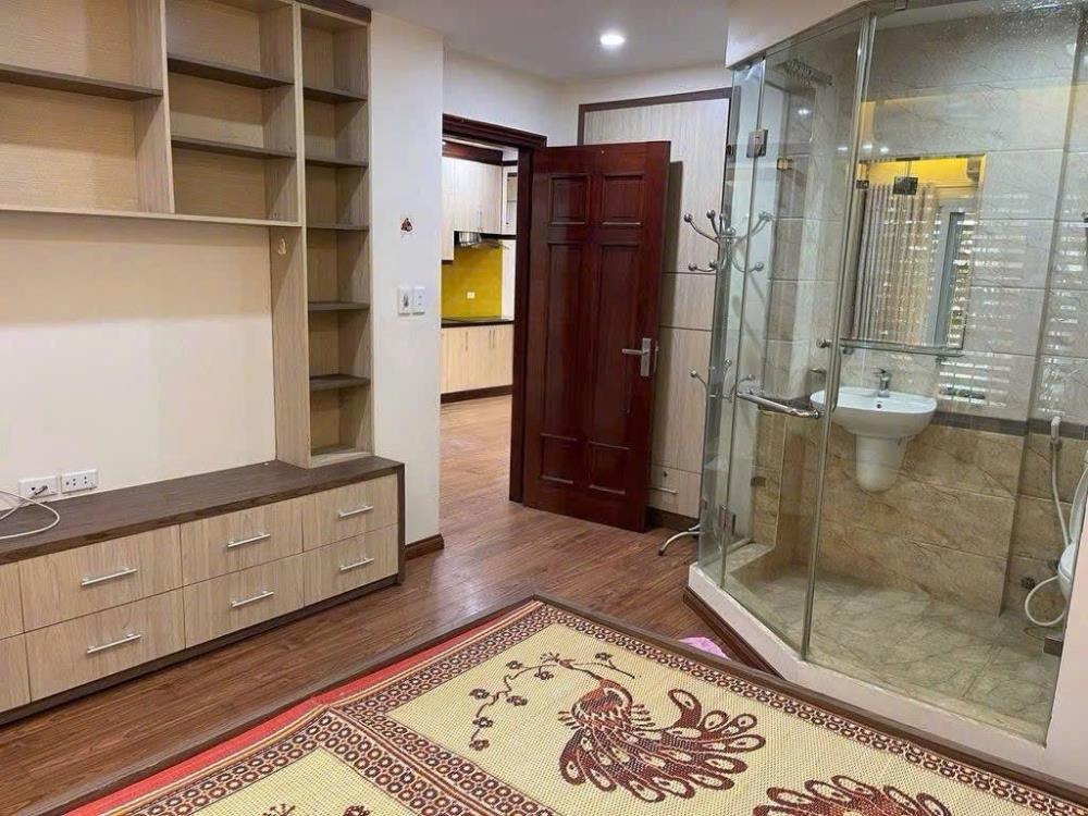 Cho Thuê Căn Hộ T2 Mặt Đường Láng Hạ, Đống Đa - Giá 12tr/Tháng
