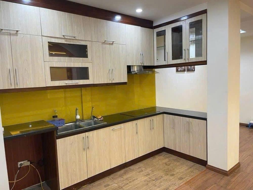 Cho Thuê Căn Hộ T2 Mặt Đường Láng Hạ, Đống Đa - Giá 12tr/Tháng