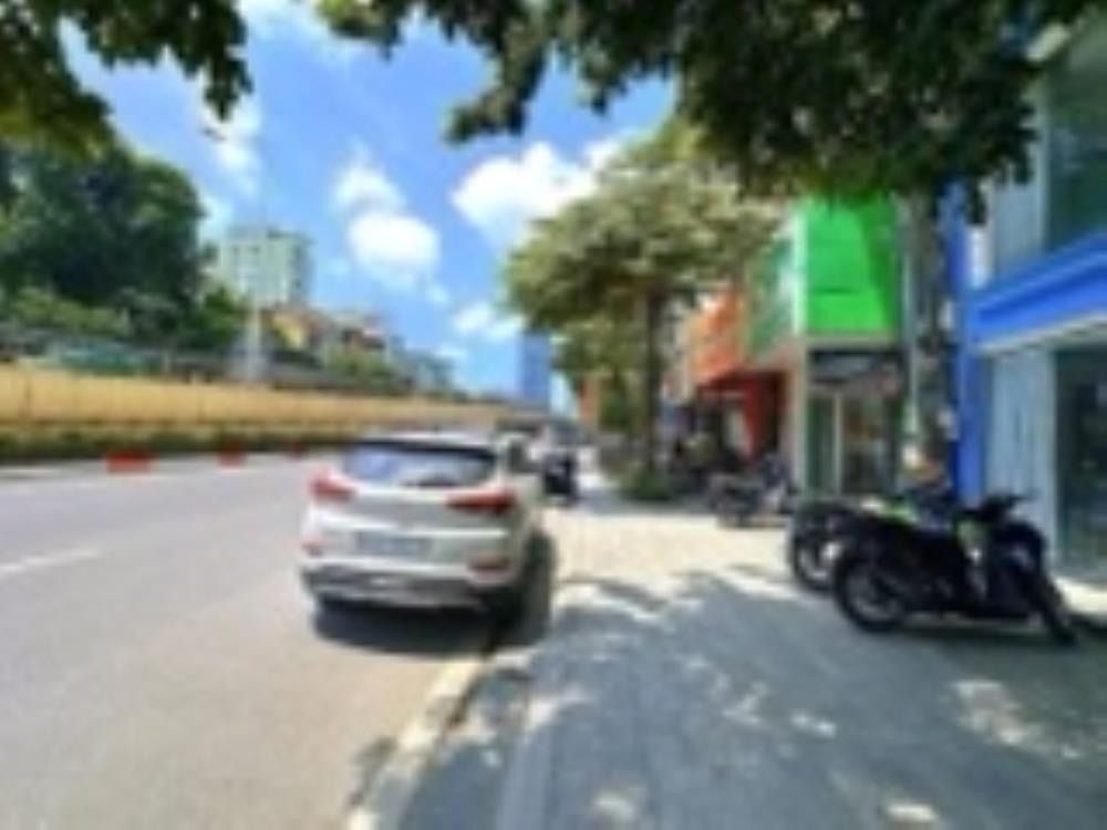 Bán Phân Lô - Vỉa Hè Ô Tô Ngủ - Nguyễn Chí Thanh - Giá Tốt