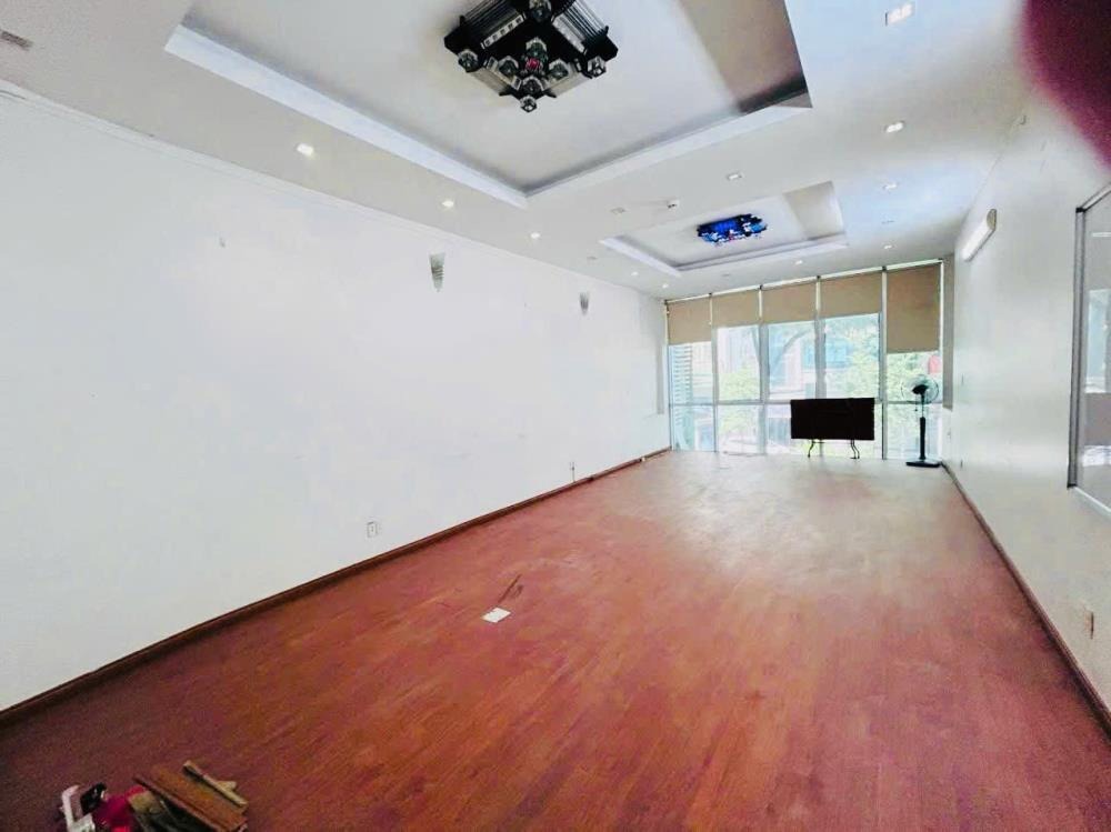 Nhà mặt phố Tây Sơn: 6m² mặt tiền, 6 tầng, kinh doanh đỉnh cao - Giá 45 tỷ