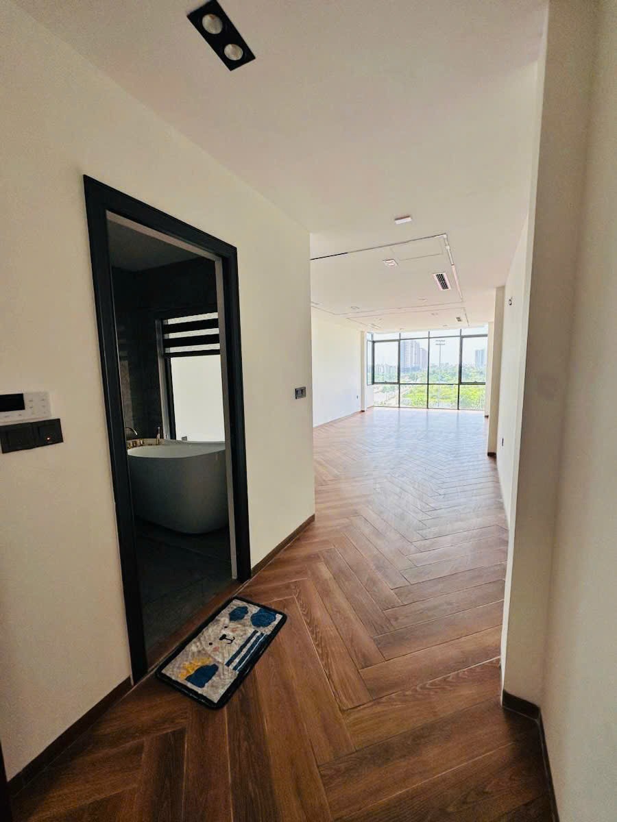Bán tòa building 7 tầng thang máy, mặt phố Hàng Cháo, Đống Đa, kinh doanh đỉnh cao