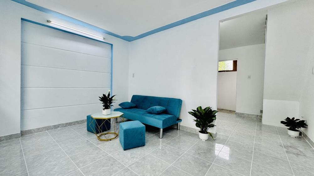 Chính chủ bán gấp nhà sổ hồng riêng 569tr - Vị trí đẹp, tiện ích đầy đủ