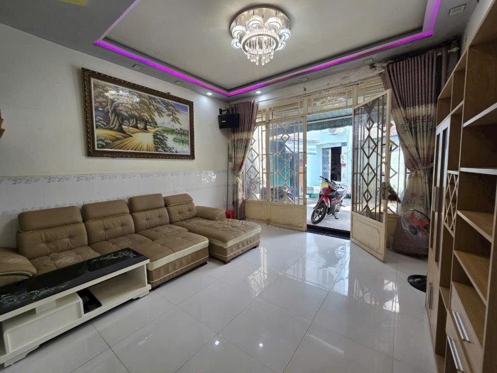 🔥 Nhà Quận 8 Giá Dưới 4 Tỷ - Vị Trí Đắc Địa, Tiện Nghi Vượt Trội