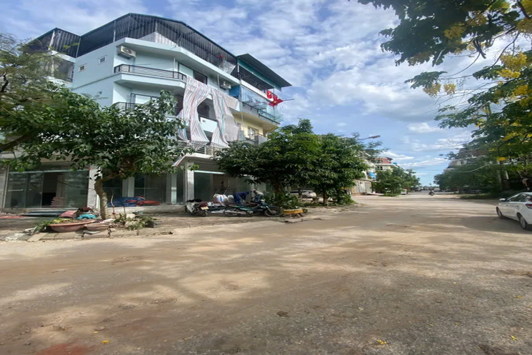 BÁN CĂN GÓC LIỀN KỀ LACASTA VĂN PHÚ – 2 MẶT TIỀN – 76M² – 28 TỶ