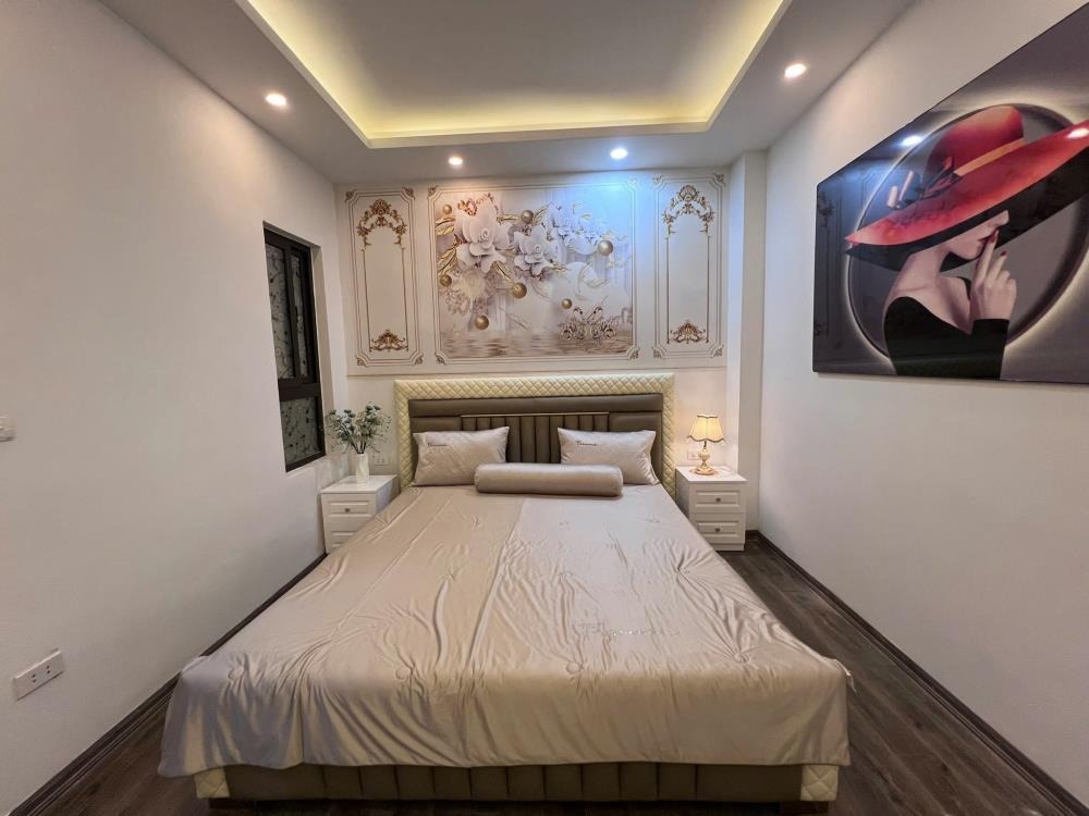 Nhà Mặt Tiền Thanh Xuân - 6 Tầng, Kinh Doanh, Ô Tô Đỗ Cửa - Giá 13 Tỷ