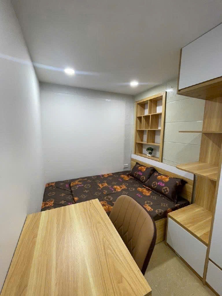 Bán Nhà Tập Thể Bạch Mai - 2 Tỷ - Ngõ Ô Tô - Gần Đại Học