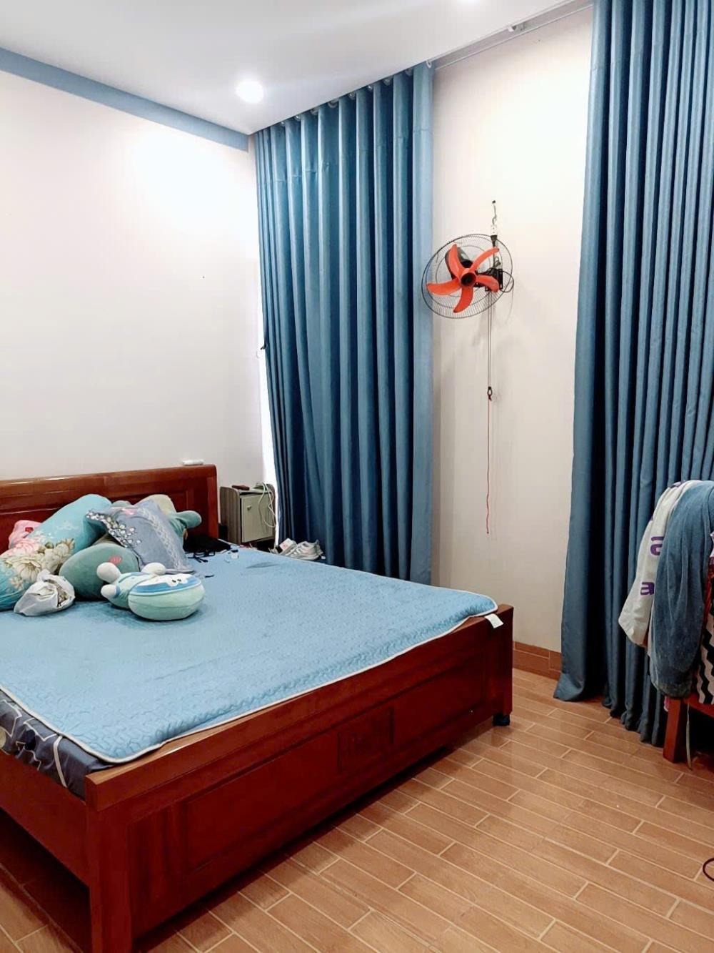 Nhà Trệt 2 Lầu Siêu Đẹp, Giá Tốt - Đường Số 10 Linh Xuân, Thủ Đức