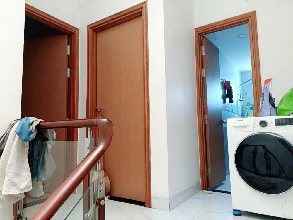 Nhà Trệt 2 Lầu Siêu Đẹp, Giá Tốt - Đường Số 10 Linh Xuân, Thủ Đức