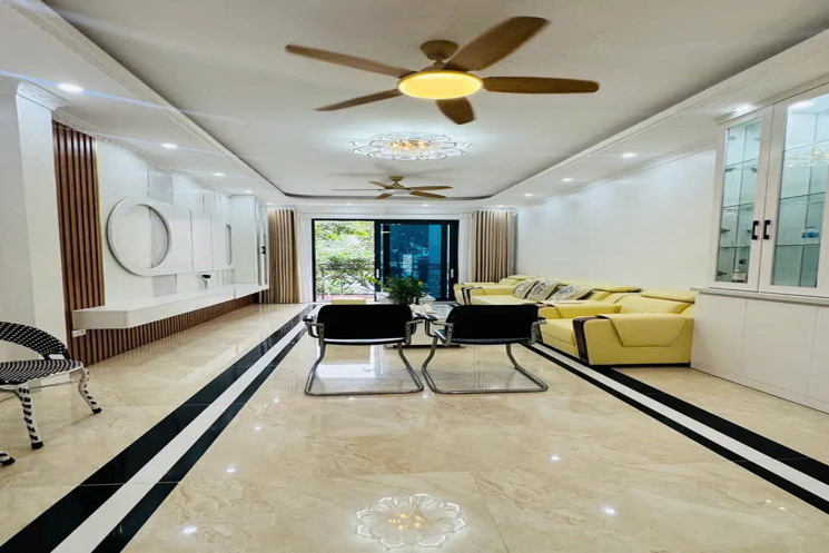 NHÀ MỚI XÂY ĐỘC LẬP 2 THOÁNG Ô TÔ VÀO NHÀ Ngọc Thụy 48m2 X 7 tầng X 13.05 tỷ Long Biên