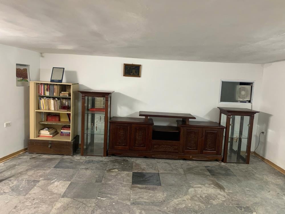 Cho Thuê Nhà 2 Tầng Quận Đống Đa - Vị Trí Đắc Địa, Giá Tốt