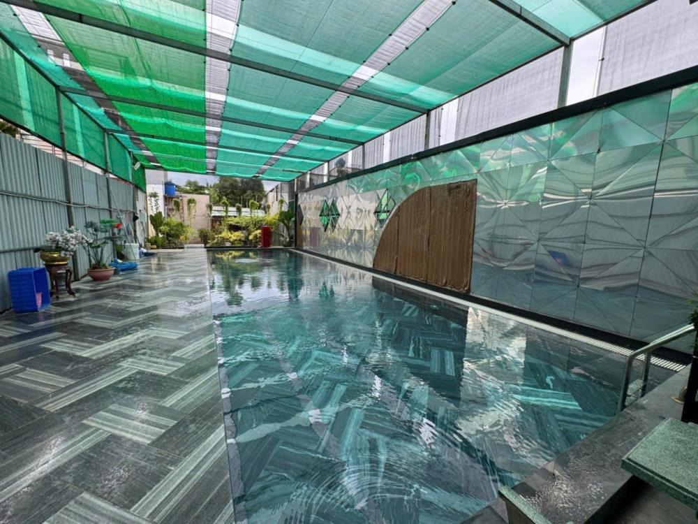 Bán Siêu Phẩm Nhà Vườn Hồ Bơi Riêng, View Kênh, Mặt Tiền 26m - Quận 12