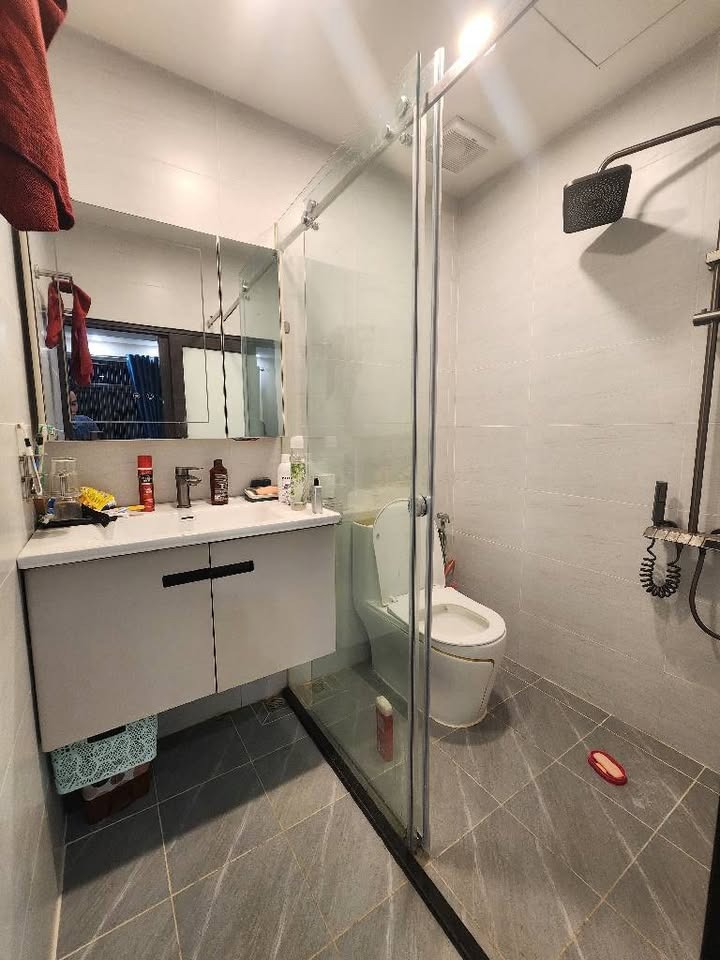 Bán chung cư Việt Hưng 97m² - 3PN - Giá 5 tỷ+