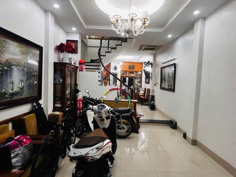 Nhà Khương Đình Cao Cấp: 41m2, 4 Tầng, Vị Trí Đẹp, Giá Tốt