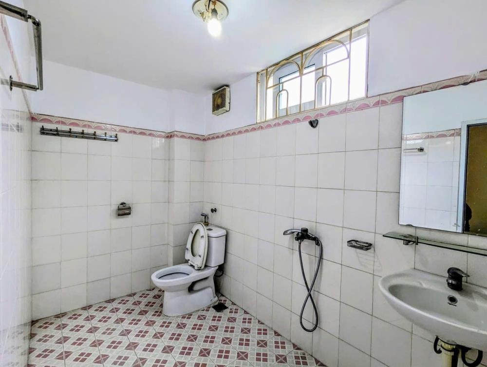 Bùi Xương Trạch - Nhà Góc 2 Mặt Thoáng, 100m Ra Phố - Giá 6.9 T