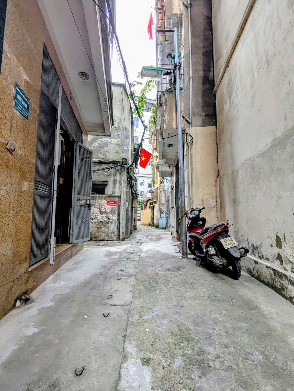 Bùi Xương Trạch - Nhà Góc 2 Mặt Thoáng, 100m Ra Phố - Giá 6.9 T