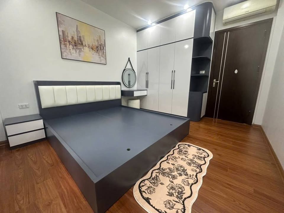 Bán Nhà Ngọc Thụy, Long Biên 45m², 4 Tầng, Ô Tô Đỗ Cửa - Giá 9 Tỷ