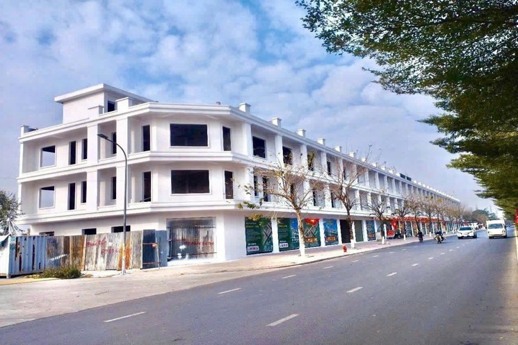 CĂN HỘ ĐẸP + GIÁ TỐT Bán căn Shophouse KĐT Phù Khê giá ngoại giao gần Vin Liên Hà
