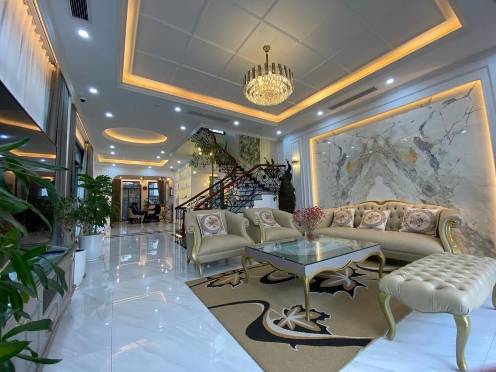 Biệt Thự Hiện Đại KĐT Dương Nội - Hà Đông: 226m2, Full Nội Thất, Vị Trí Trung Tâm