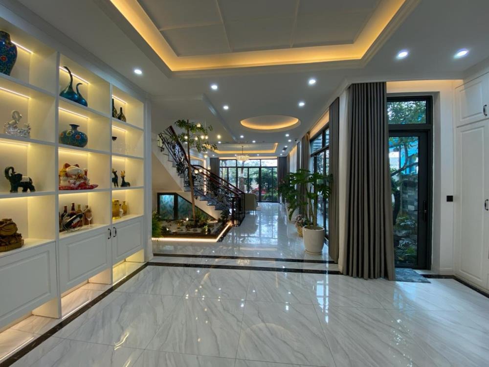 Biệt Thự Hiện Đại KĐT Dương Nội - Hà Đông: 226m2, Full Nội Thất, Vị Trí Trung Tâm