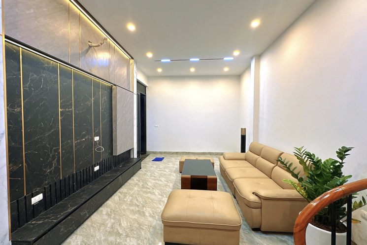 Thuỵ Khuê, Tây Hồ 30m2, MT 3.5m, 6T, Thang máy, chỉ 7.6 tỷ, ở ngay !!!
