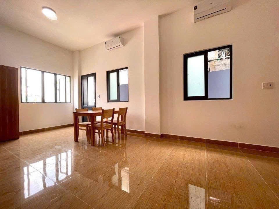 Bán CHDV 14 Phòng Full Nội Thất, Ngay Cityland Nguyễn Văn Lượng - 140m2 x 4 Tầng