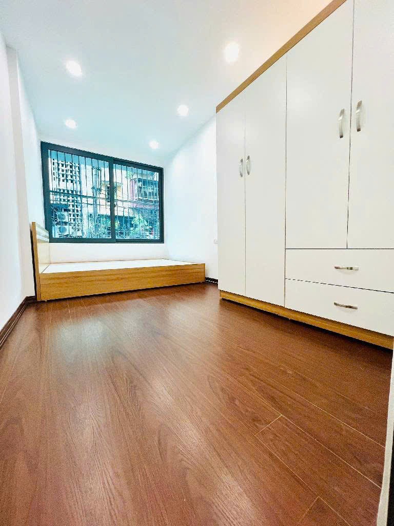Bán Căn Hộ Tập Thể Phố Cổ Ba Đình 50m2 - 3.5 Tỷ