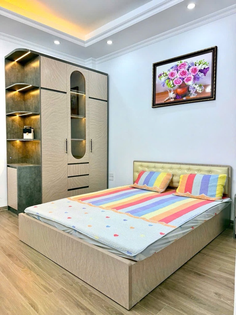 Nhà Phố Minh Khai 51m2, 5 Tầng, Thang Máy, Mặt Phố - Hơn 10 Tỷ