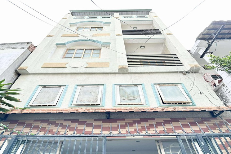 Bán nhà hẻm 4m Cao Thắng, P17, Phú Nhuận, 42m2, 5 tầng, 6 phòng cho thuê