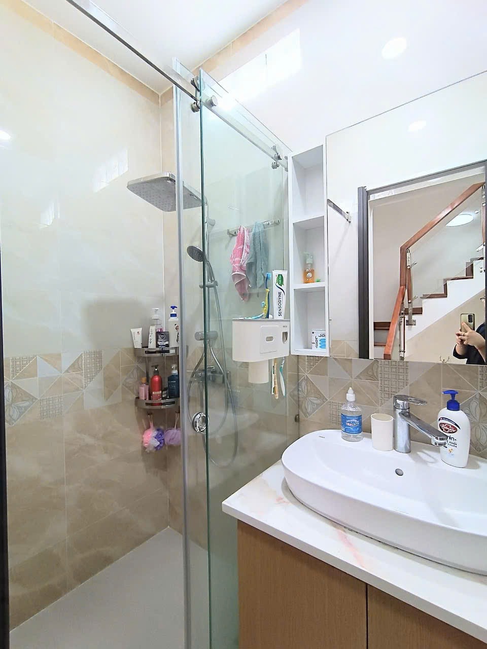 Nhà Đẹp Hẻm Xe Hơi Gò Vấp - 4PN, Full Nội Thất - Giá 3 Tỷ TL