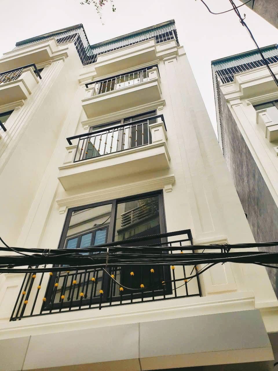 Nhà mới 5 tầng lô góc Thanh Xuân - Giá 7 tỷ (Sổ đỏ chính chủ)