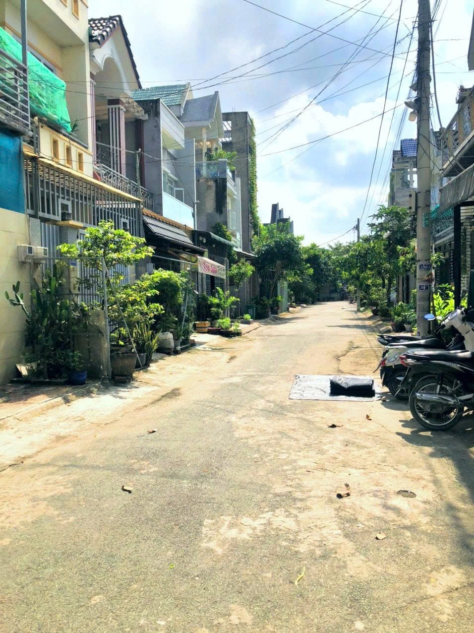 Bán Lô Đất Mặt Tiền Đường Nhựa Suối Lội, Củ Chi - 180m2 - Giá 750tr