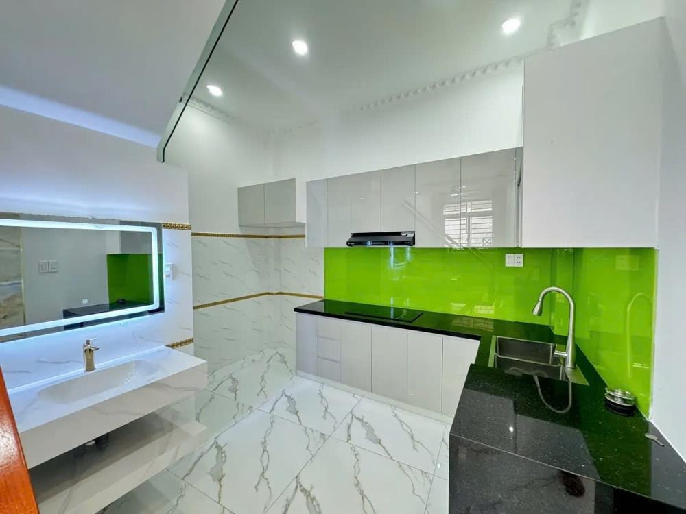 Biệt Thự Mini Tân Hương: 5PN, Hẻm 10m, Giá 7.75 Tỷ - Sở Hữu Ngay!