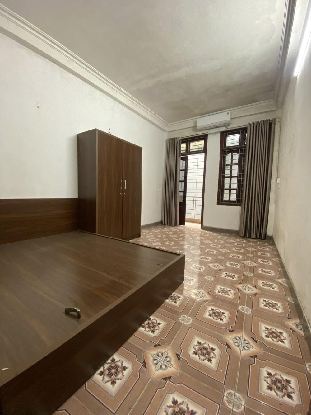 Bán nhà riêng Trần Quốc Vượng, Dịch Vọng Hậu - 52.6m², 4 tầng, 10.9 tỷ