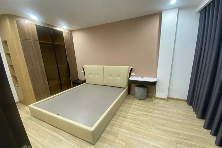 NHÀ MƯỚI FULL NỘI THẤT Ngọc Lâm 36/70 m2 X 6 Tầng X 10.05 Tỷ Long Biên Hà Nội