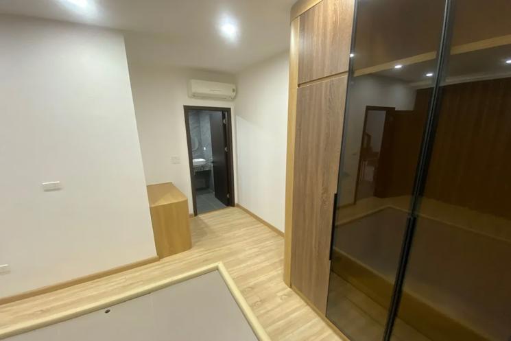 NHÀ MƯỚI FULL NỘI THẤT Ngọc Lâm 36/70 m2 X 6 Tầng X 10.05 Tỷ Long Biên Hà Nội