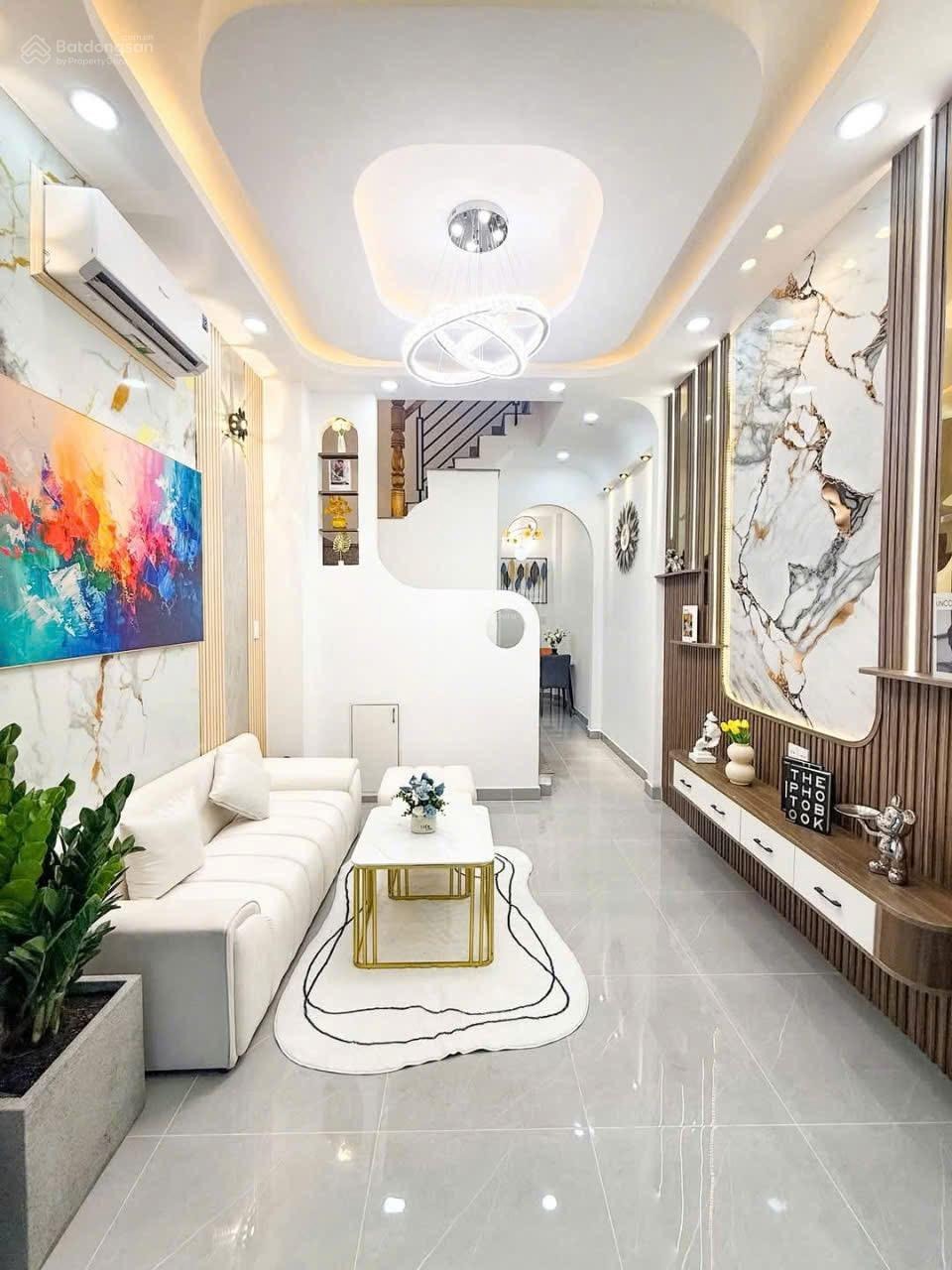Bán Gấp Nhà Bình Thạnh 4 Tỷ - 1 Trệt 2 Lầu, 5x11m - Pháp Lý Rõ