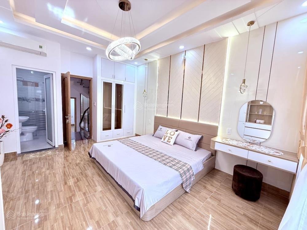 Bán Gấp Nhà Đẹp, Giá Tốt Tại Bình Thạnh - 4PN, Nội Thất Cao Cấp
