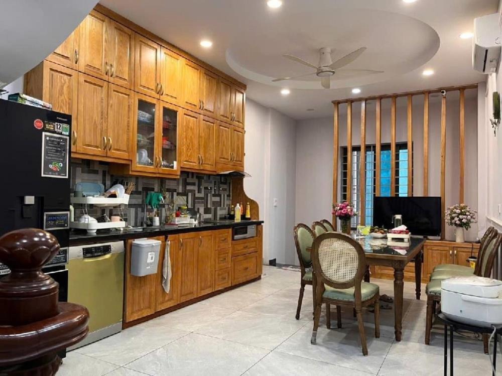Bán nhà chính chủ Mai Động, Tam Trinh - 60m2, 5 tầng, 12 tỷ