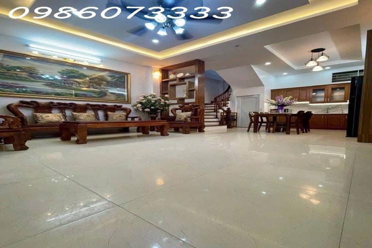 Nhà mặt phố Đặng Tiến Đông, Đống Đa – 7 tầng thang máy – diện tích thực 40m² – giá 18 tỷ