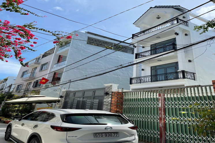 Bán nhà mới xây Đào Tông Nguyên Nhà Bè – 1 trệt 3 lầu sân thượng – diện tích 4x20m