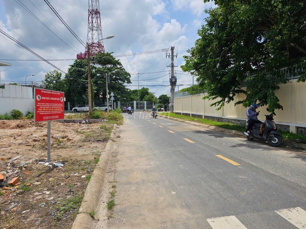Bán Gấp Lô Đất 135m2 Full Thổ Cư Củ Chi - Ngân Hàng Hỗ Trợ
