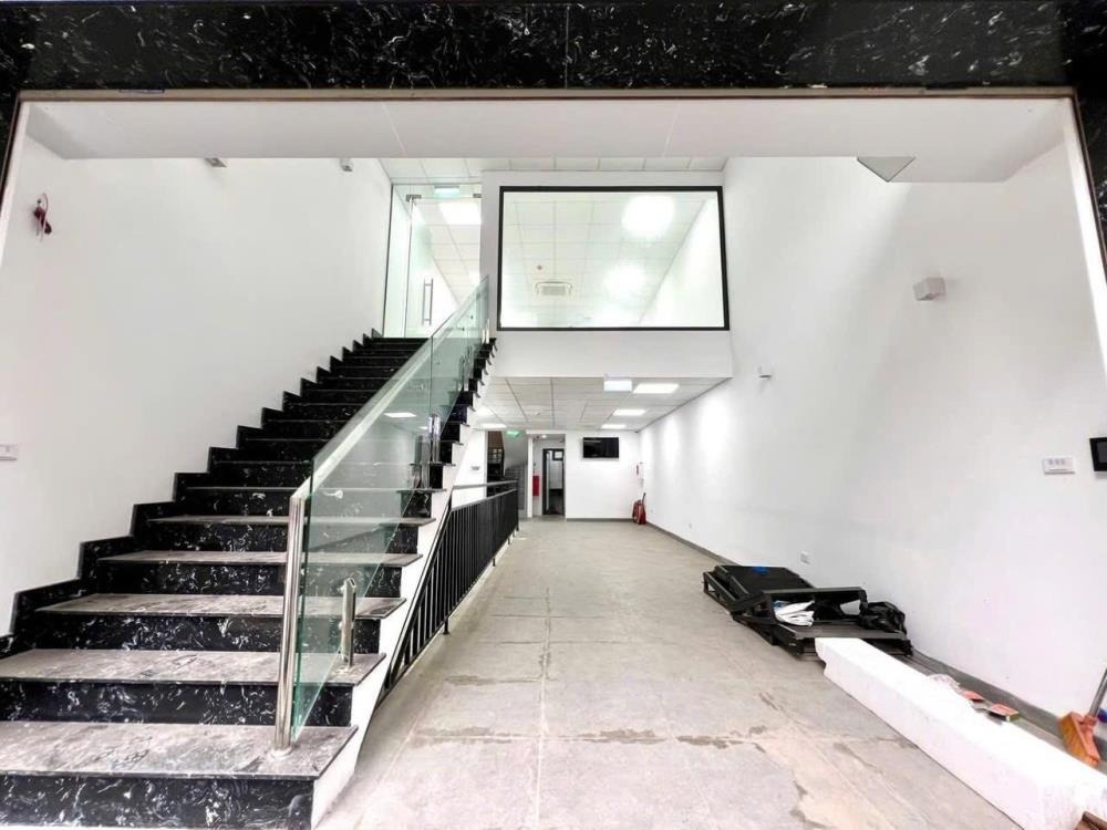 Bán Nhà Mặt Phố Tây Hồ - 86m2, 7 Tầng, View Hồ - 37.5 Tỷ