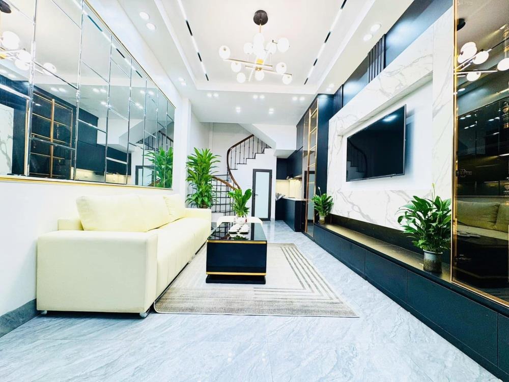 Bán nhà Thanh Xuân full nội thất, 7.15 tỷ - Ngõ thông, ô tô tránh - Pháp lý chuẩn