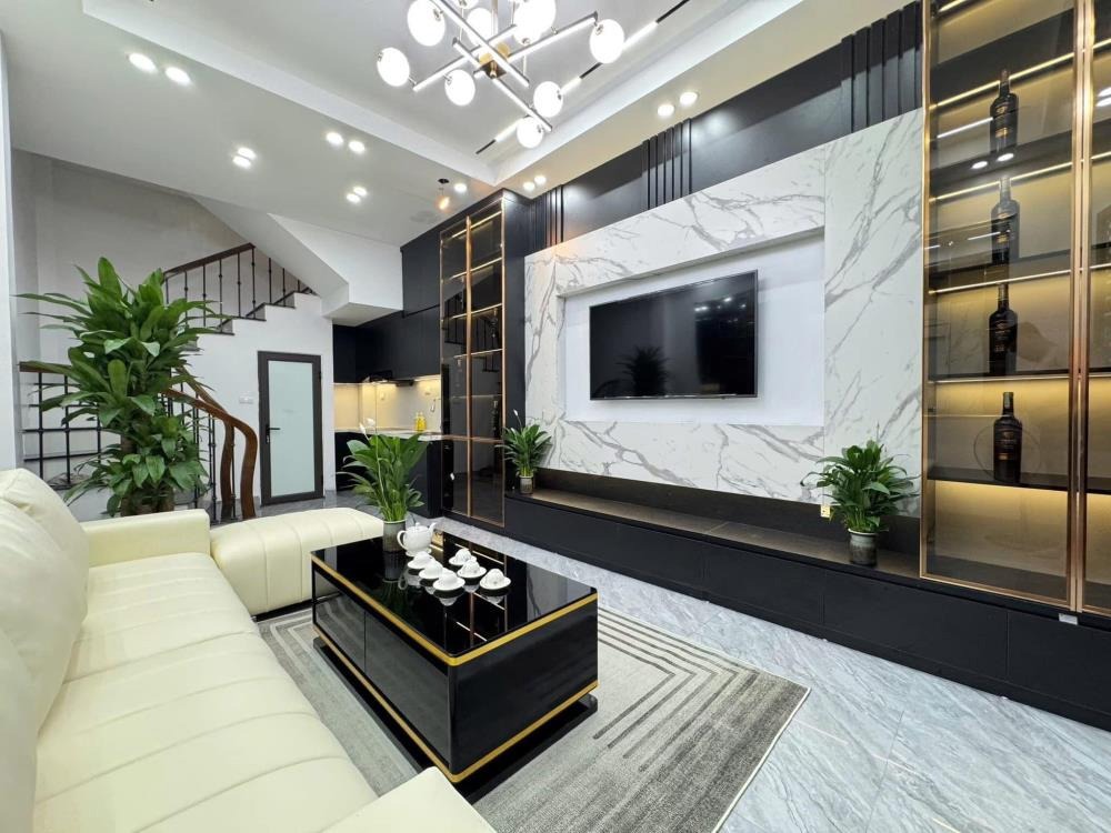 Bán nhà Thanh Xuân full nội thất, 7.15 tỷ - Ngõ thông, ô tô tránh - Pháp lý chuẩn