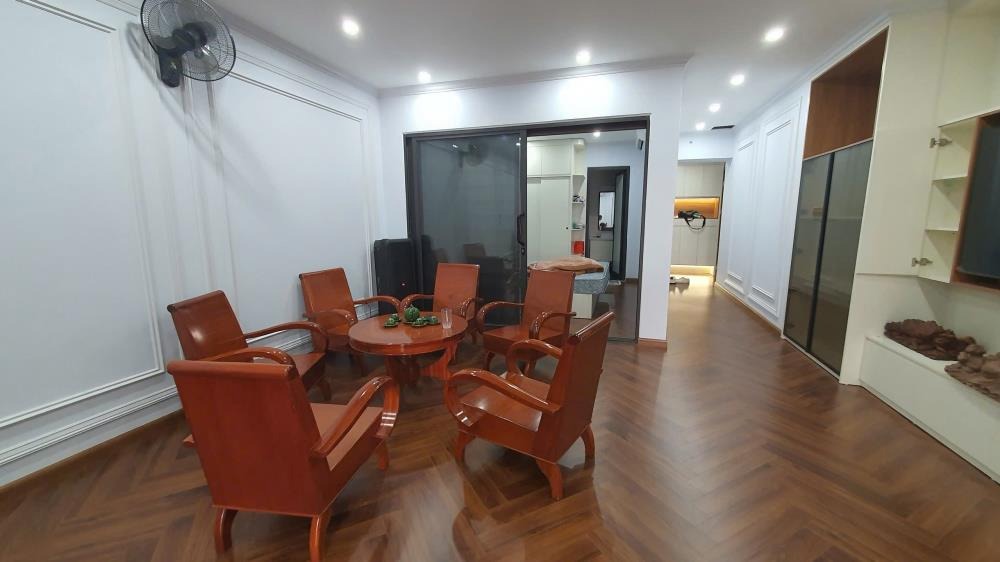 Cần Bán Căn Góc 3PN, Nội Thất Nhập Khẩu, Housinco Phùng Khoang - Giá Tốt
