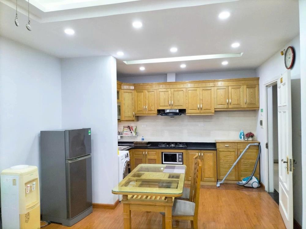 Bán nhà siêu hiếm Láng Hạ: 10 tầng, 125m2, mặt tiền 7m, view hồ Hoàng Cầu
