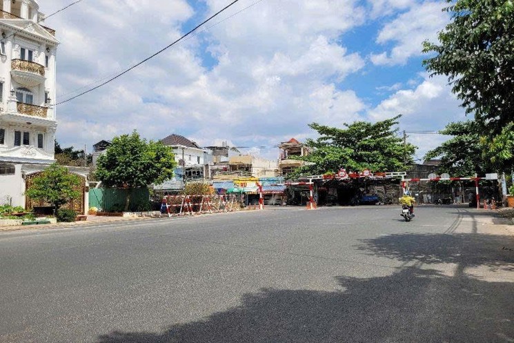 🔥  MẶT TIỀN KINH DOANH SẦM UẤT – GẦN NGUYỄN VĂN QUÁ, Q12 – 101M² - 4 x 25,2– GIÁ CHỈ 5.999TỶ TL