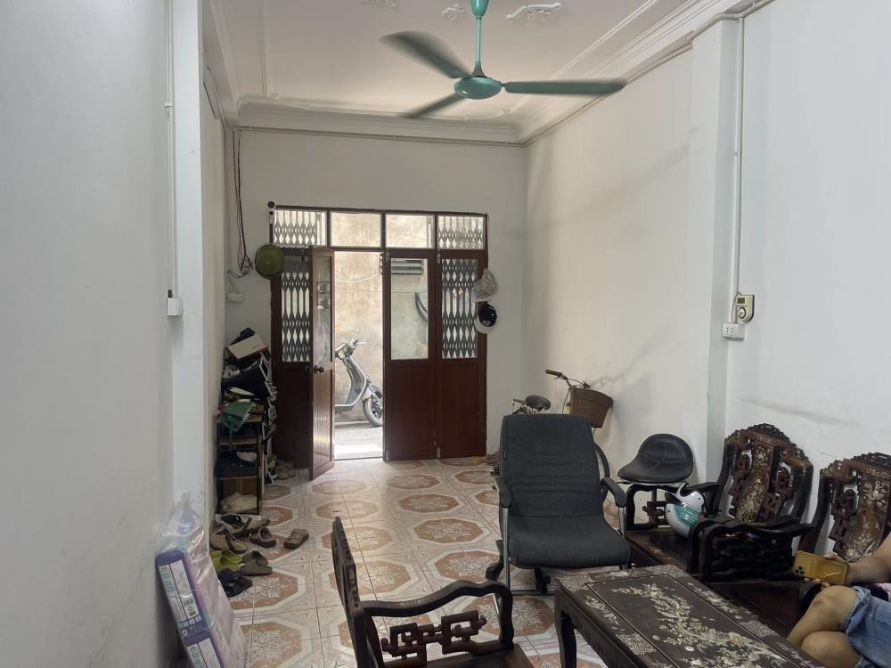 Bán nhà 4 tầng, 47m2, 2 mặt ngõ ô tô, Gia Lâm, Giá 2.x tỷ