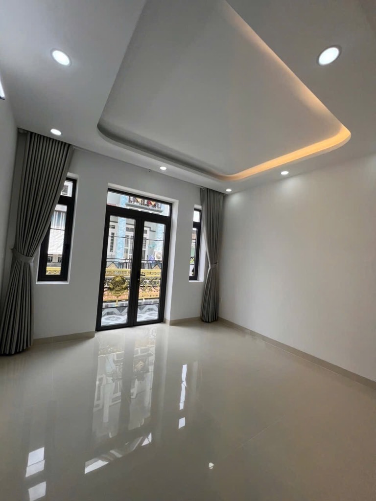 Bán nhà Trường Chinh, Tân Bình 75m2 - 7.9 tỷ - Vị trí đẹp, ở ngay