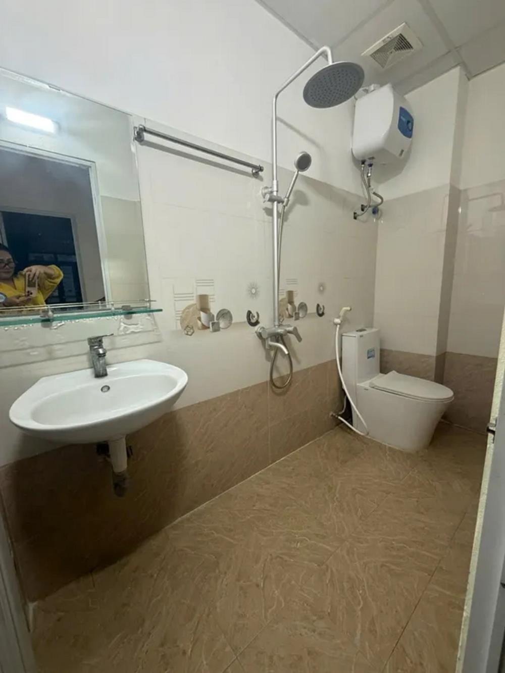 Bán Nhà Vĩnh Phúc, Ba Đình Full Nội Thất, Lô Góc - Giá Tốt Nhất